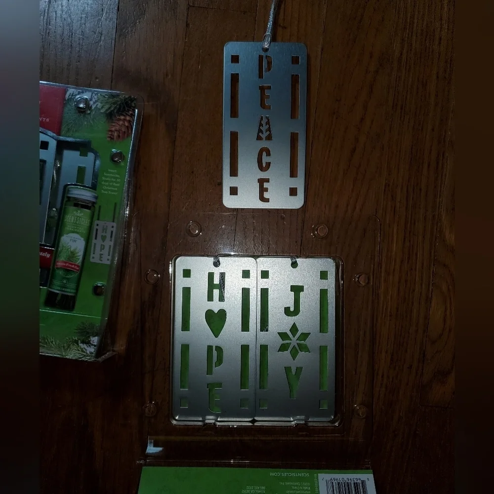 Scentsicles Metal Scent Holder Ornaments